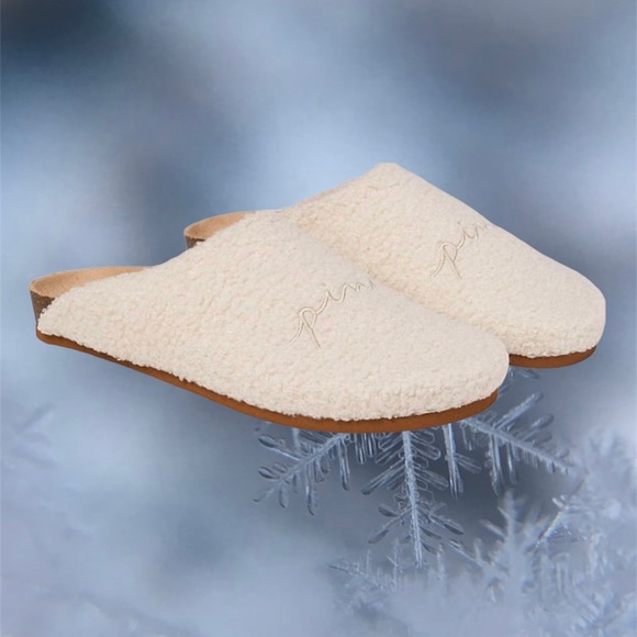 SOLD❌NEW VS PINK SHERPA Indoor/outdoor CLOG  Size Large 9/10 - Picture 3 of 7